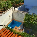 Casa Jazmin Carabeo * 内尔哈